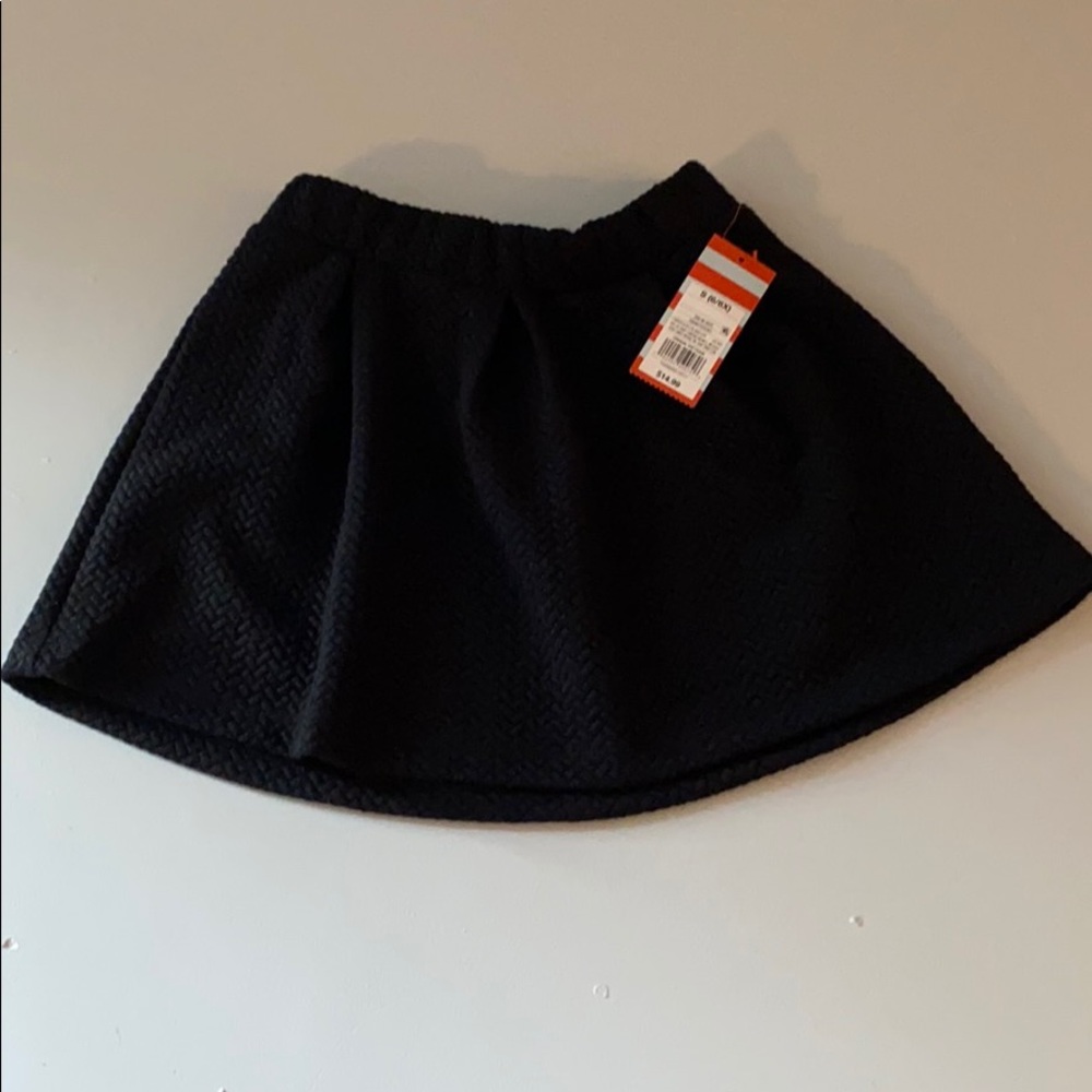 💚💚 Black skirt